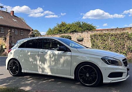 Mercedes-Benz A 180 A-Klasse AMG Line