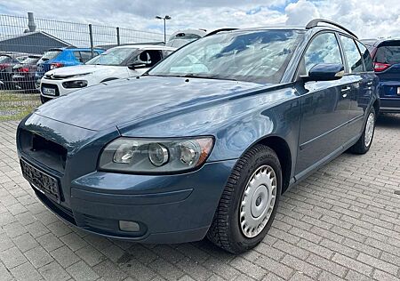 Volvo V50 1.8 Momentum Tempomat Klimaautomatik Radio