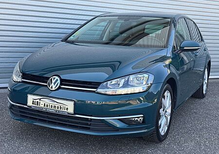 VW Golf Volkswagen VII Lim. Comfortline NAVI SHZ PDC 2.Hand**