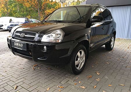 Hyundai Tucson 2.0 GLS/1.Hand/Klima/Navi/Leder/AHK