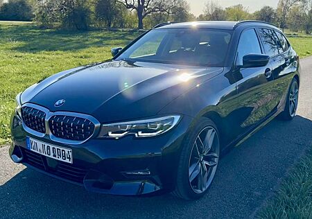 BMW 320 i Sport Line | Automatik | AHK | Scheckheftgep