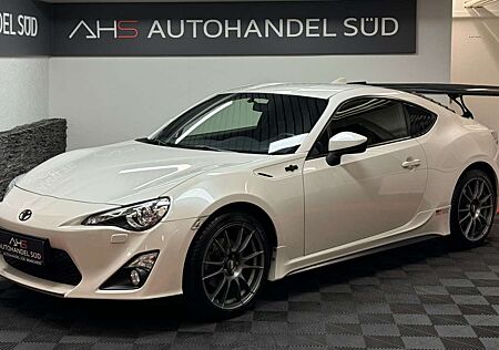 Toyota GT86 *NAVI*XENON*TEMPOMAT*KEYLESS*