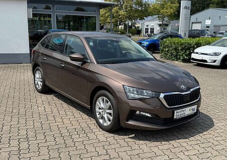 Skoda Scala 1.0 TSI Ambition Navi MirrorLink SHZ PDC