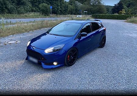 Ford Focus keun RS/ ST Einzelstück 30k Tuning