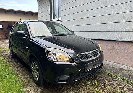 Kia Rio 1.4 Vision 1 Hand