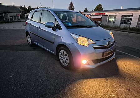 Toyota Verso-S Life