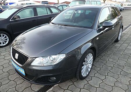 Seat Exeo ST Sport 2,0 TDI AHK,Schiebedach,Navi