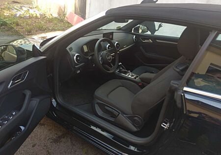 Audi A3 1.5 TFSI cylinder on demand Cabrio sport