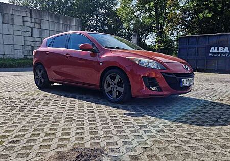 Mazda 3 2.2 MZR-CD DPF High-Line