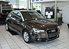 Audi A1 attraction S-line