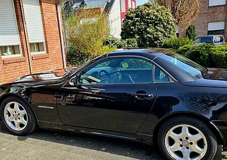 Mercedes-Benz SLK 200