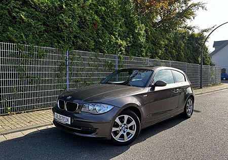 BMW 116i 116 SCHIEBEDACH/SHZ/KLIMA/PDC/MFL/USB/TEMP