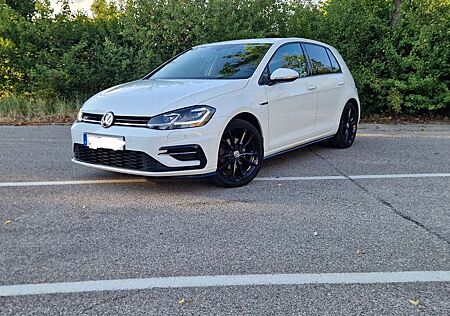 VW Golf Volkswagen Highline R-Line 1.5 TSI DSG | Scheckheft | ACC | L