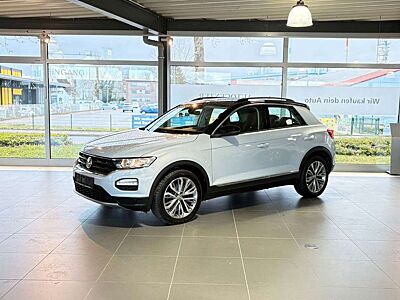 Volkswagen T-Roc Style 4Motion* Automatik* Panorama* Apple*
