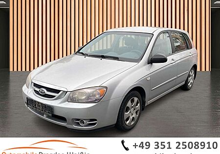 Kia Cerato 1.6 LX Kombi