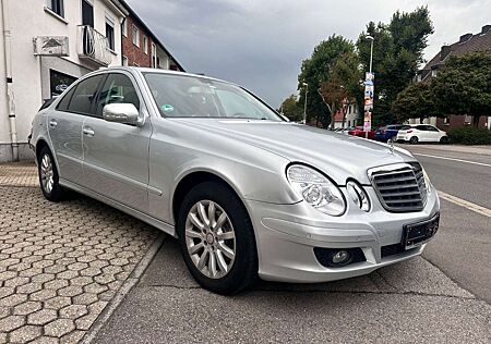 Mercedes-Benz E 200 CDI * NAVI *KLIMA* PDC * FACELIFT