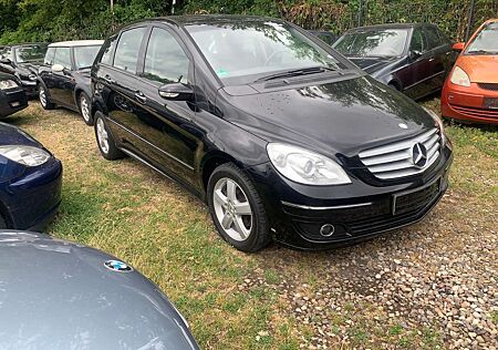 Mercedes-Benz B 180 B180 CDI+Automatik+Klima+TÜV Neu+1Jahr Garantei