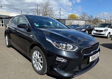 Kia Cee'd Ceed / cee´d 1.4 T Vision Automatik/1Hand/Garantie
