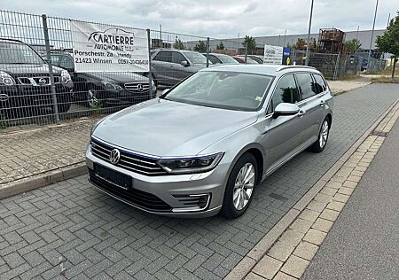 VW Passat Variant Volkswagen GTE *VOLLDIGITAL*HEAD-UP*MASSAGE*