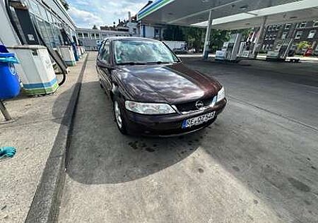 Opel Vectra 1.8