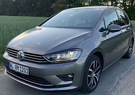 VW Golf Sportsvan Volkswagen Golf VII Sportsvan 1.4 TSI Highline Alcantara