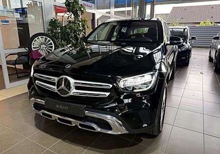 Mercedes-Benz GLC 300 e 4Matic Business LED Distr.+ Navi PDC