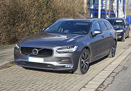 Volvo V90 D4 Geartronic Momentum
