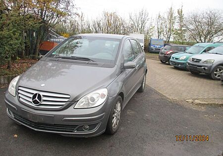 Mercedes-Benz B 180 CDI Special Edition (245.207)