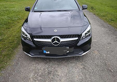 Mercedes-Benz CLA 180 (117.942)