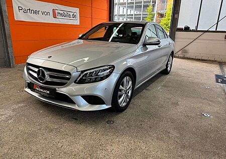 Mercedes-Benz C 180 Lim. Avantgarde Automatik LED Navi