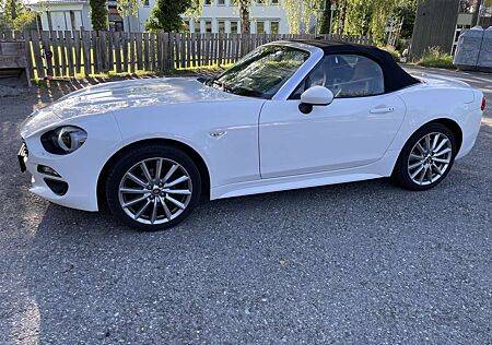 Fiat 124 Spider 1.4 MultiAir Turbo Lusso