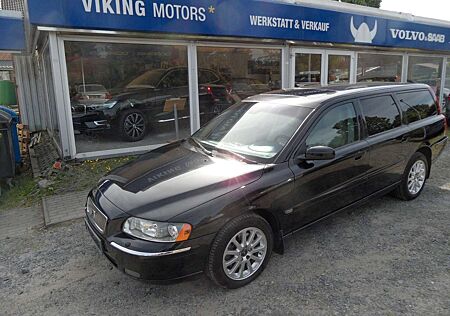 Volvo V70 Kombi 2.4 Summum