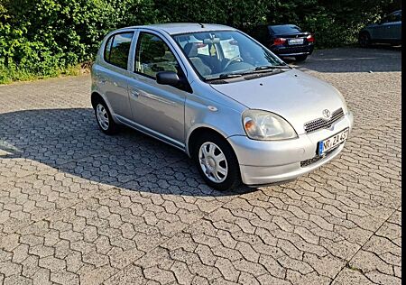 Toyota Yaris 1.3 Automatik Sol
