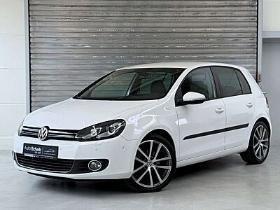 Volkswagen Golf VI Highline*DCC*Kamera*Bi-Xenon*Navi*AHK*
