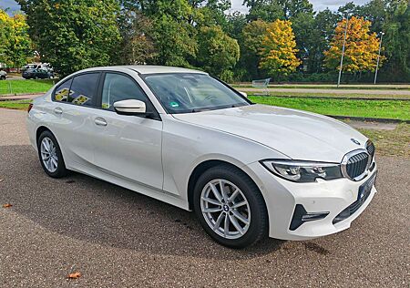 BMW 320 i xDrive/Kamera/Live Cockpit Prof.