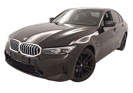 BMW 320 e lim M Sport Shadow AHK Kamera Leder AG+ 19"