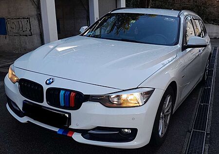 BMW 320d 320 Touring Efficient Dynamics Edition Sport Line