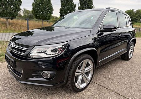 VW Tiguan Volkswagen 2.0 TSI Sport&Style 4Motion PANO*KAMERA