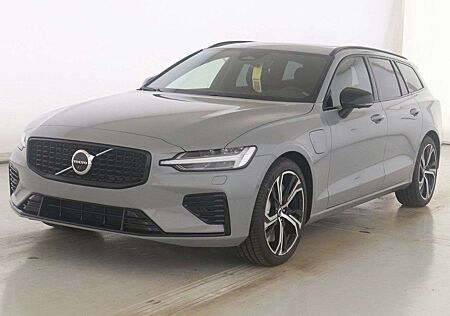 Volvo V60 T6 Plus Dark Recharge Plug-In Hybrid AWD