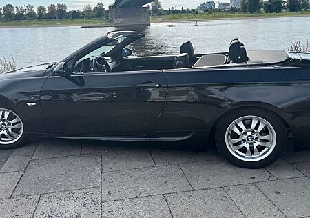 BMW 320i 320 Cabrio