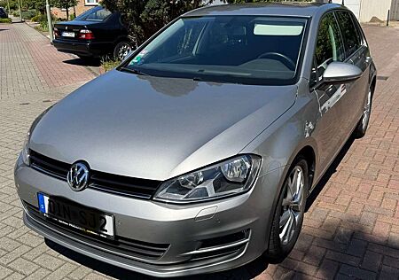 VW Golf Volkswagen 1.2 TSI BlueMotion Technology Comfortline