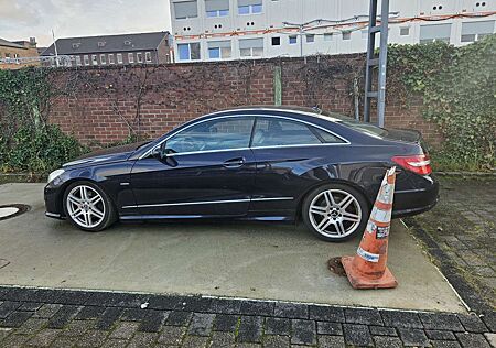 Mercedes-Benz E 350 CDI DPF Coupe BlueEFFICIENCY 7G-TRONIC Avantgarde