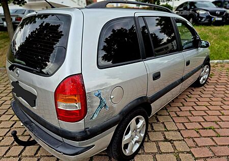 Opel Zafira ELAGANCE KLIMA AHK 7SITZER TÜV 04.2026