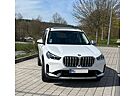 BMW X1 xDrive23i xLine ACC/HUD/360°/AHK/Pano/Leder