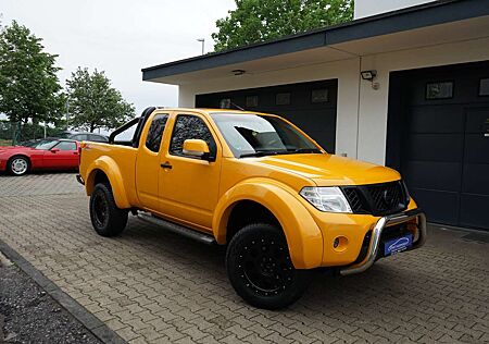 Nissan Navara Pickup King Cab SE 2.5 dCi 4X4 KLIMA+AHK+TEMPOMAT