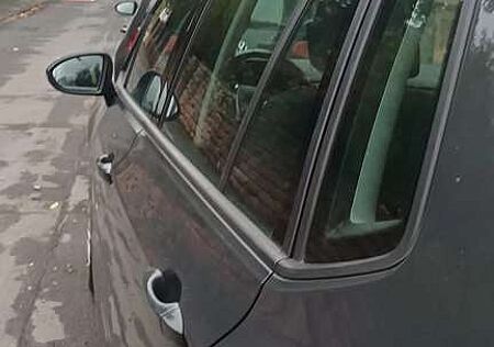 VW Golf Sportsvan Volkswagen 1.0 TSI Comfortline