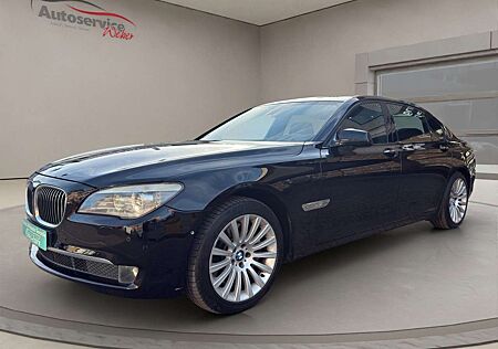 BMW 750 Li xDrive V8 4,4l 410PS Voll!!!