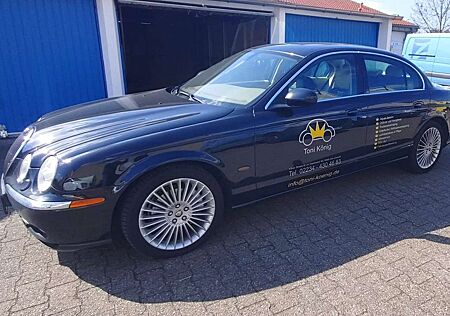 Jaguar S-Type 4.2 V8 Executive