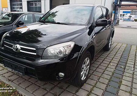 Toyota RAV 4 2.2-l-D-CAT 4x4 Executive