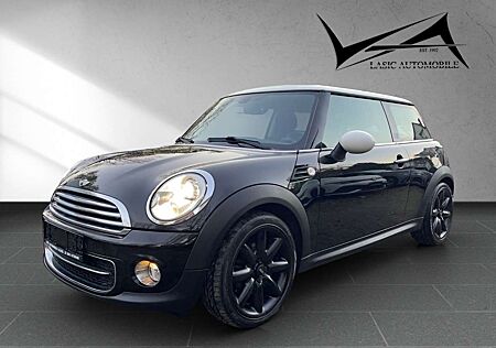 Mini Cooper D Automatik Navi/Xenon/Pano